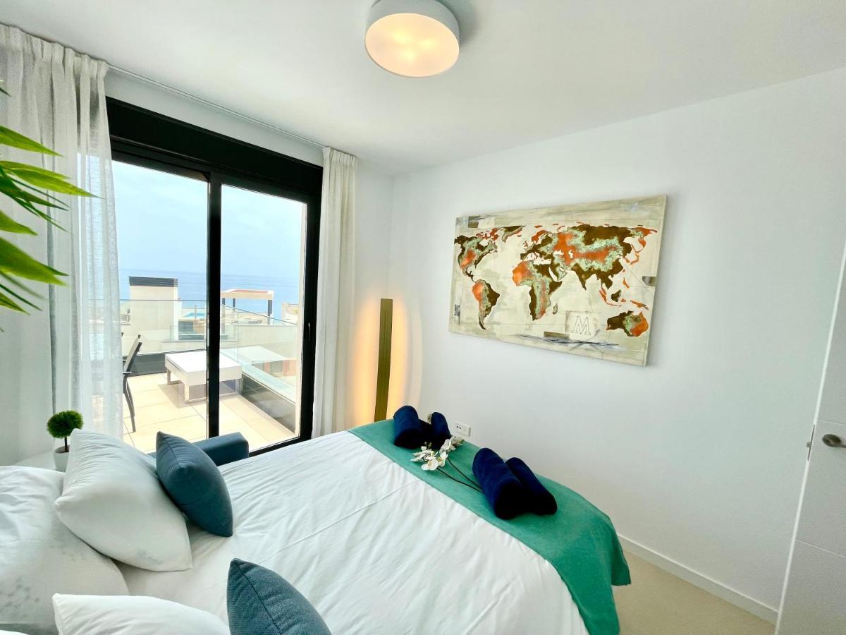Beach Paradise In Фуeнхирола Екстериор снимка