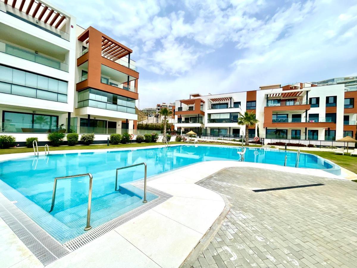 Beach Paradise In Фуeнхирола Екстериор снимка