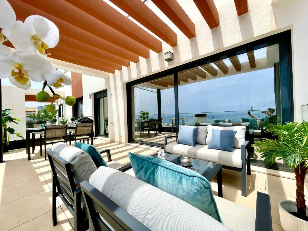 Beach Paradise In Фуeнхирола Екстериор снимка